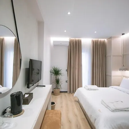 Boulevard Boutique * Korce