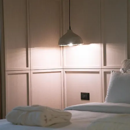 Boulevard Boutique Hotel *