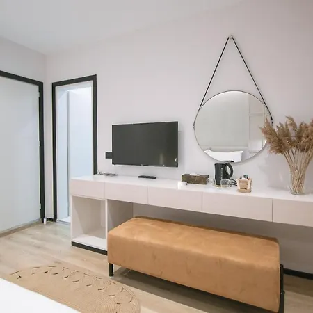 Boulevard Boutique Hotel