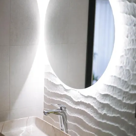 Boulevard Boutique *