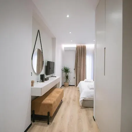 Boulevard Boutique *