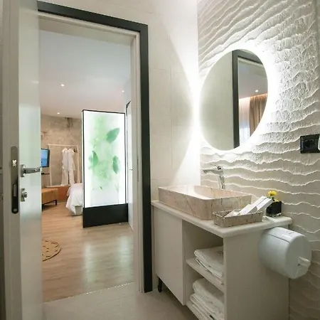 Boulevard Boutique Hotel