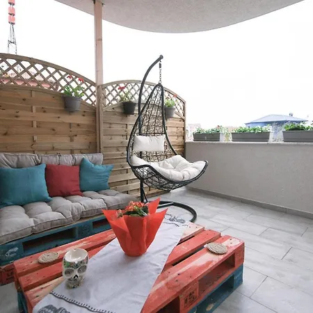 Boulevard Boutique *